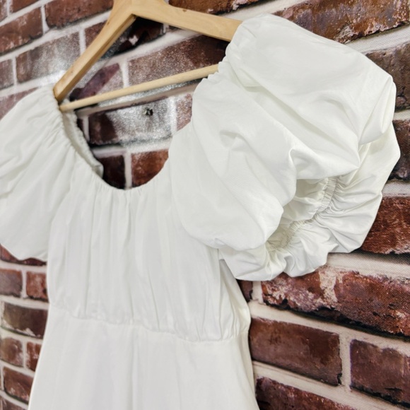 Abercrombie & Fitch 🤍 Scoop Neck Ruched Puff Sleeve Dress in White, Medium - Picture 6 of 11